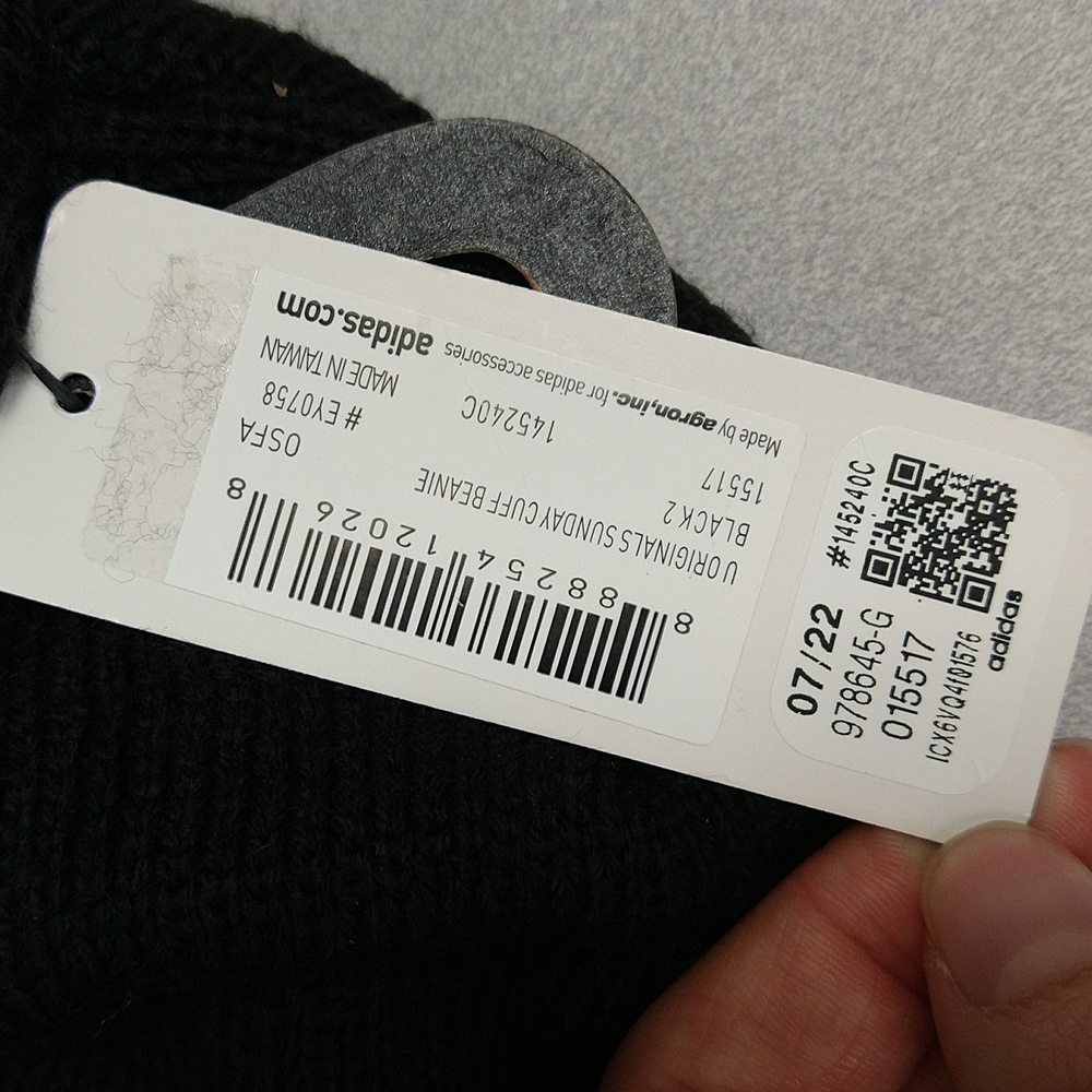 original sunday cuff beanie adidas standard fit hat nwt - Picture 3 of 6